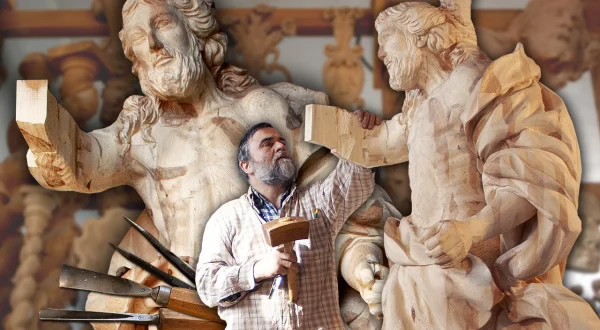 Cristo resucitado tallado en madera para Semana Santa. Así trabaja un imaginero religioso