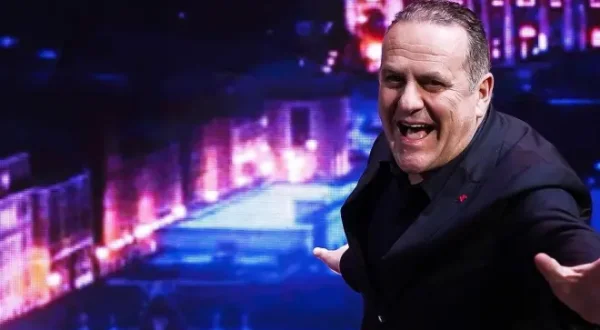 Paradise: La finestra sullo showbiz