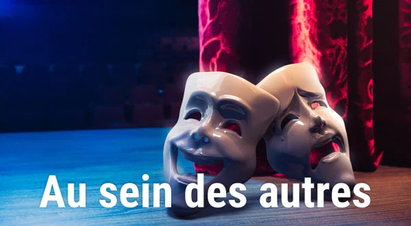 Au sein des autres