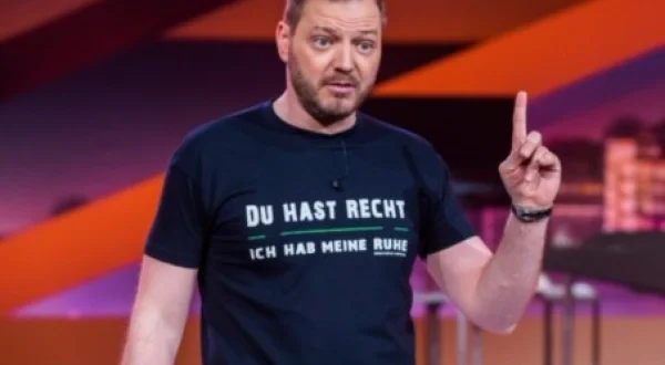 Mario Barth deckt auf!