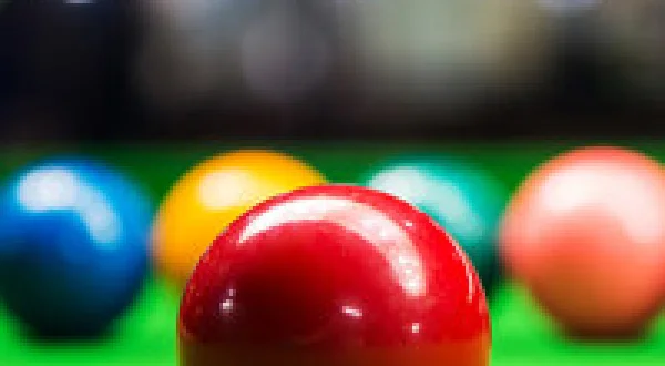 Live: International Championship Snooker