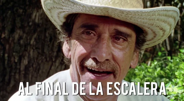 Al final de la escalera
