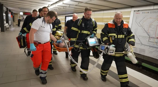 Löschen, retten, helfen: Die Helden der Hamburger Feuerwehr