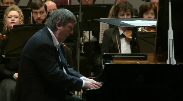 Rachmaninov - Concerto pour piano no 1, op 1