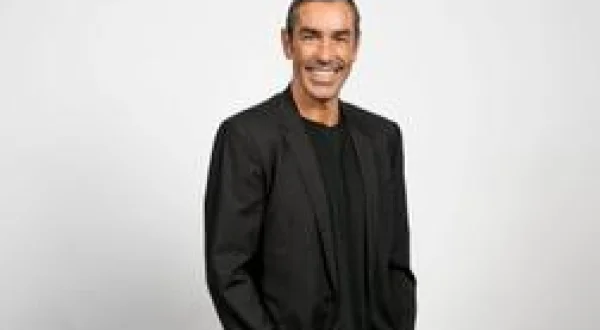 Inside Robert Pirès