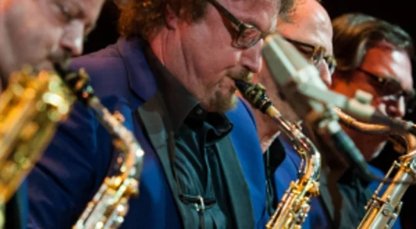 Brussels Jazz Orchestra: Changing Faces