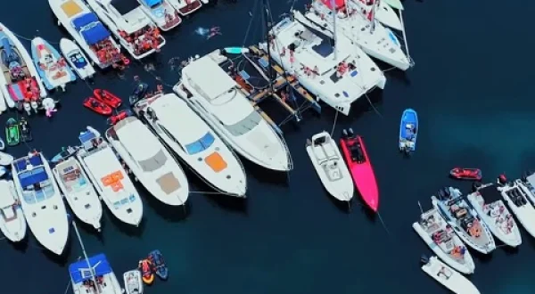 Tenishia - Chasing Sunsets - Cruise Control - St. Paul Island (Malta)