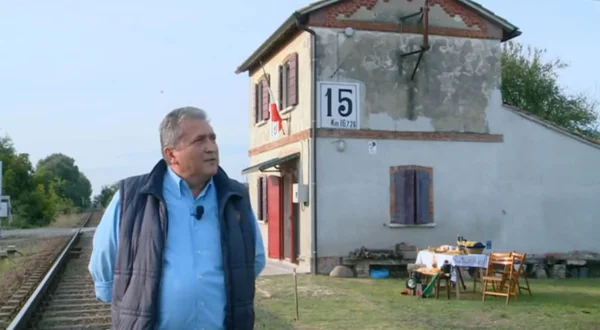 Fuori binario