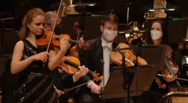 Les Dissonances: Mozart Violin Concerto No. 4