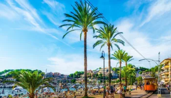 Zwischen Meer und Maloche - Arbeiten, wo andere Urlaub machen