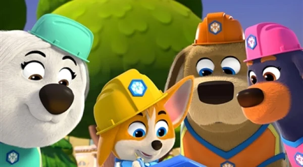 Cachorros a la obra