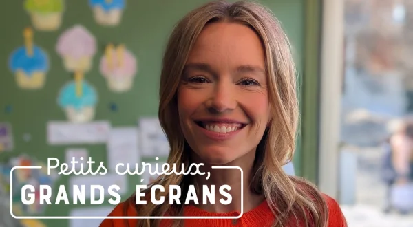 Petits curieux, grands écrans