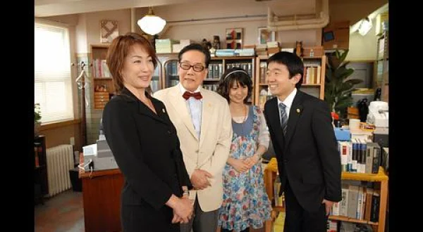 弁護士 一之瀬凛子 出演：高島礼子