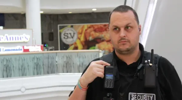 Shoplifters: At War With The Law