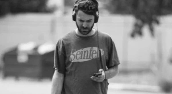 Director Id: Ian Pons Jewell