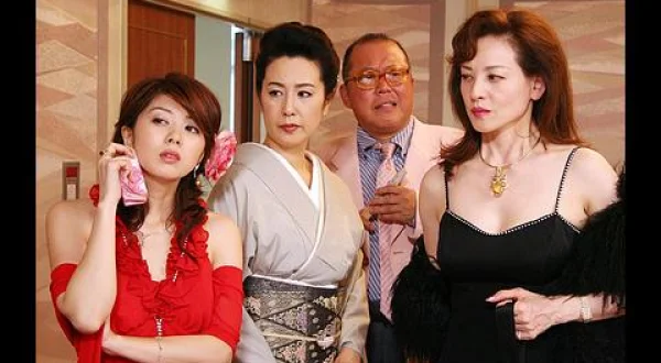 銀座高級クラブママ青山みゆき 女帝バトル殺人帳簿 出演：名取裕子