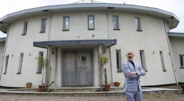 Alan Cumming's Paradise Homes