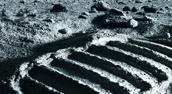 Truth Behind the Moon Landing