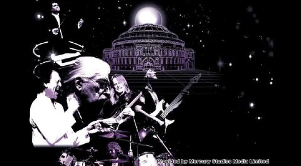 ディープ・パープル＆ロンドン交響楽団他：ロイヤル・アルバート・ホール1999