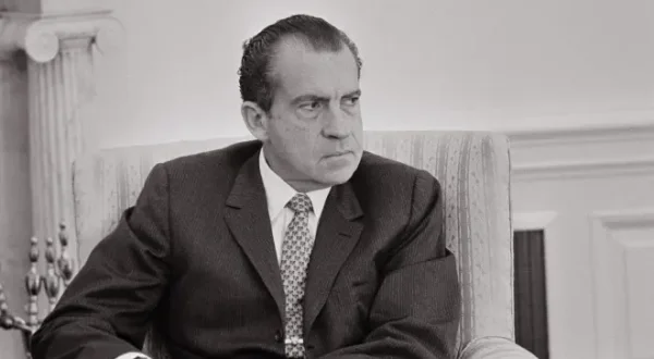 Vietnam, Nixon & Kissinger : la stratégie du fou