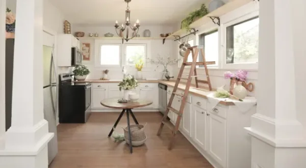 Good Bones - Mutter, Tochter, Home-Makeover