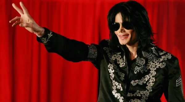 Faking It – Michael Jackson