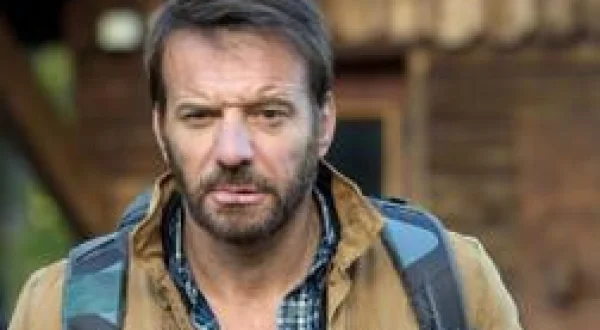 Alex Hugo
