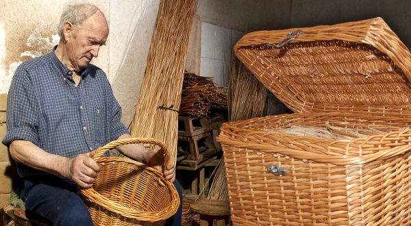 Emilio, el maestro cestero. Elaboración con mimbre de cestas y otras piezas artesanales