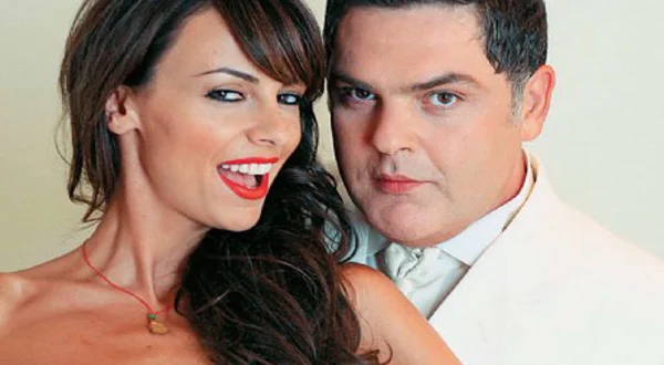 Εντιμότατοι Κερατάδες | Honest Cuckolds