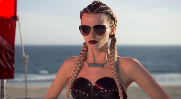 Neon Demon