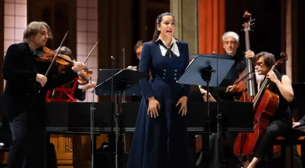 Violin Concerto in D major 'Grosso Mogul' ----- Allegro