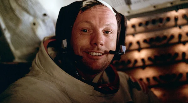 Neil Armstrong: Άγνωστα Ντοκουμέντα