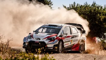 Famille Delecour : les Fous du volant