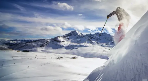 Live: FIS World Cup Alpine Skiing: Solden: Men's Giant Slalom, 1st Run