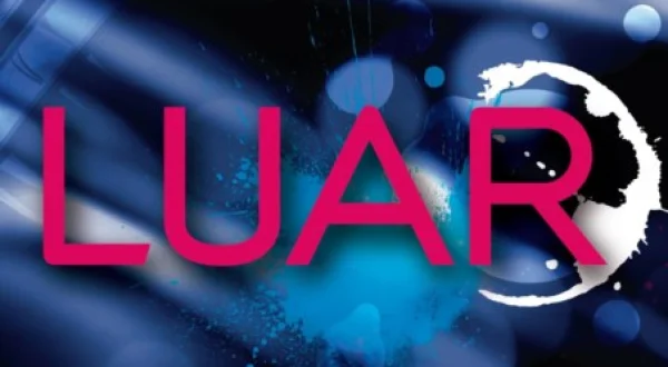 Luar