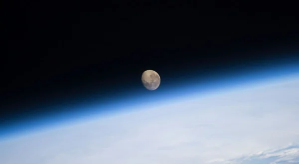 Der Mond – Unser Tor ins All