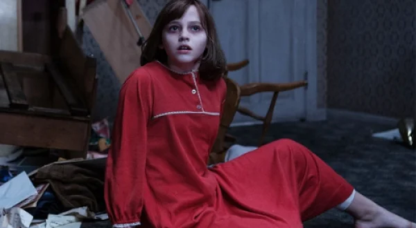 TRĂIND PRINTRE DEMONI 2 | THE CONJURING 2