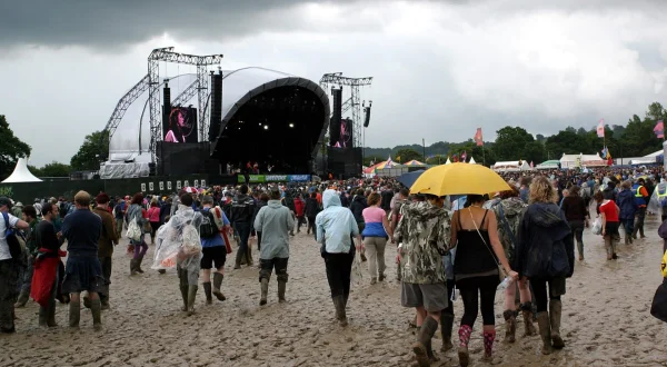 Glastonberi