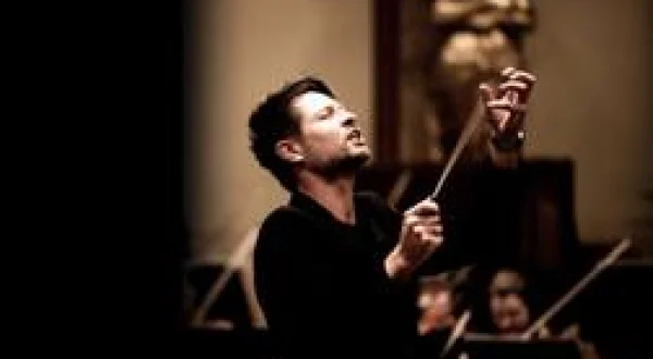 Orchestre Philharmonique de Varsovie, Krzysztof Urbański : Tormis, Szymanowski, Stravinsky