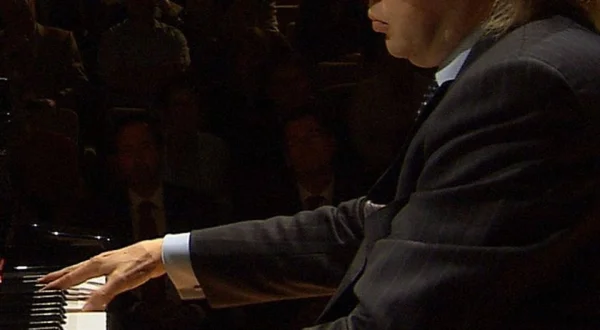 Legato: World of the Piano
