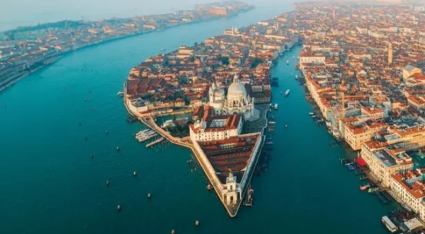 Venise : les défis hors normes des bâtisseurs
