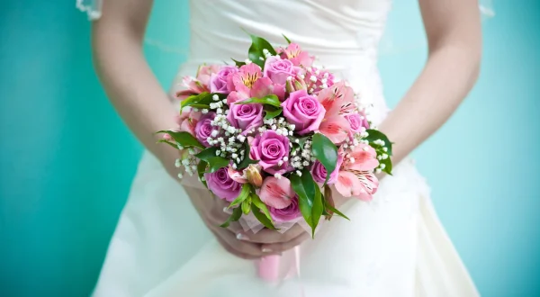 Mein perfektes Hochzeitskleid! – USA