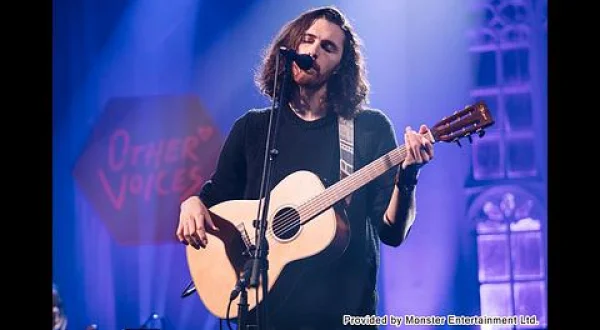 LIVEダブリンの街角で～OTHER VOICES～《出演》ホージア他
