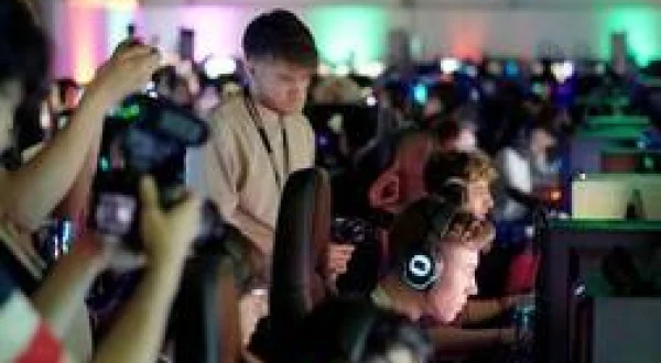 Esport, les nouveaux dieux du stade