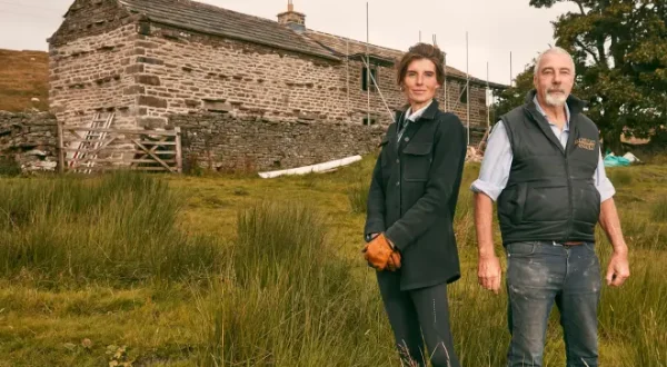 Our Farm Next Door: Amanda, Clive and Kids