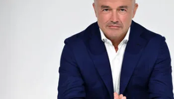 Dentro La Notizia