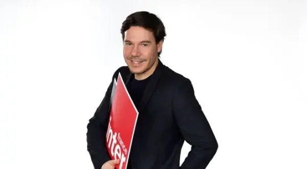8h30 politique