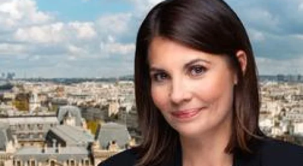 Derrière l'image