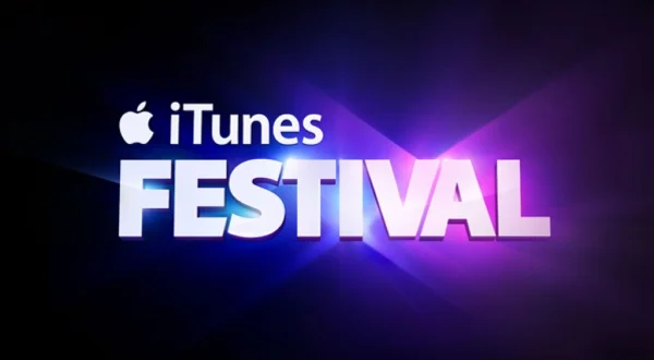 Ζωντανά στο ITunes Festival