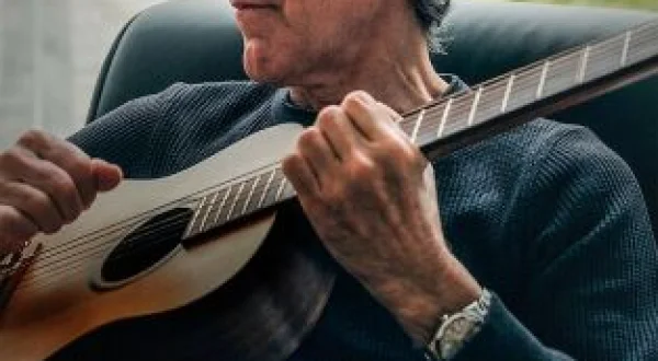 Hombre bala: Una película documental sobre Mikel Erentxun